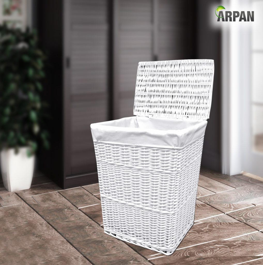 Large White Wicker Laundry Basket With White Lining